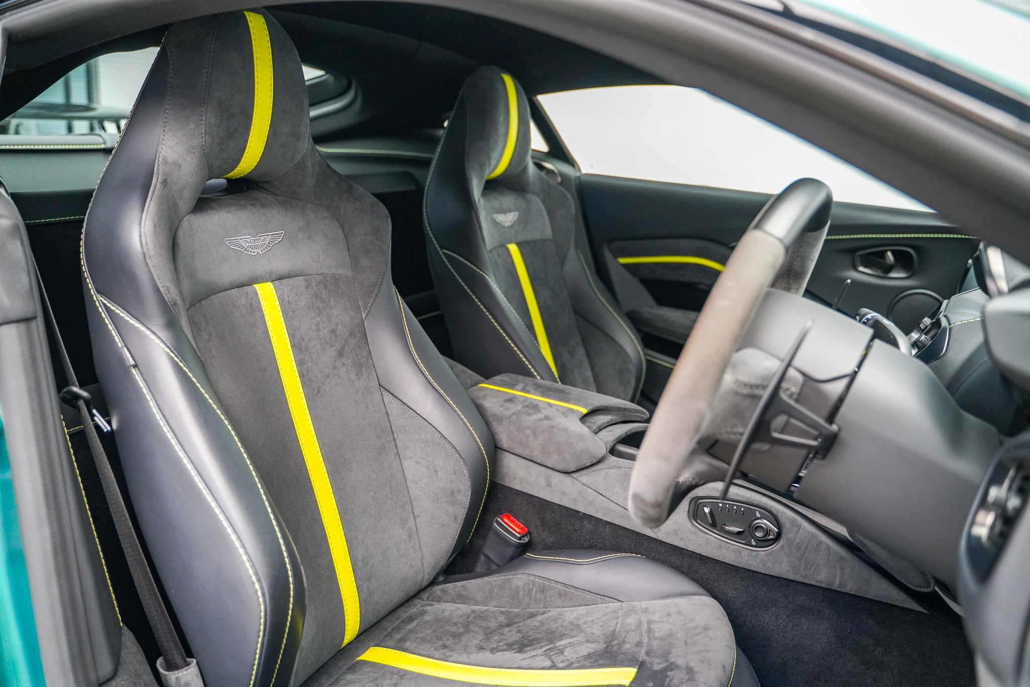 2021 Aston Martin V8 Vantage F1 Edition