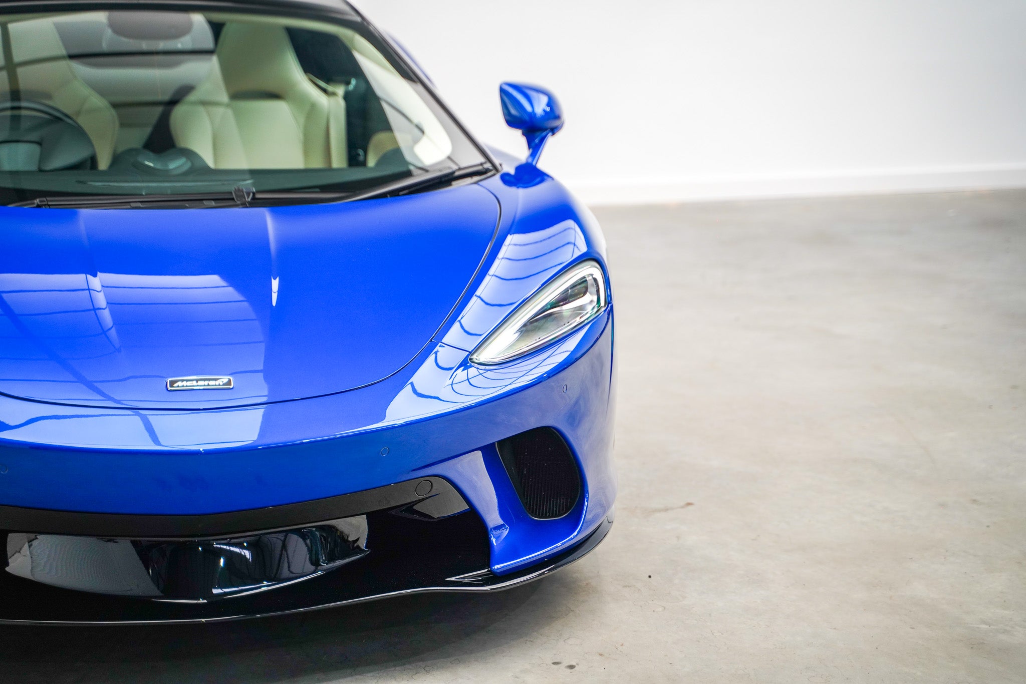 2020 McLaren GT V8