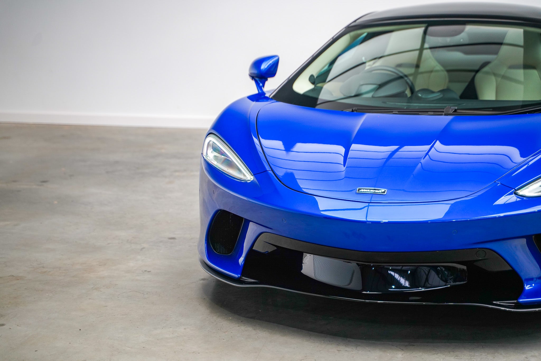 2020 McLaren GT V8