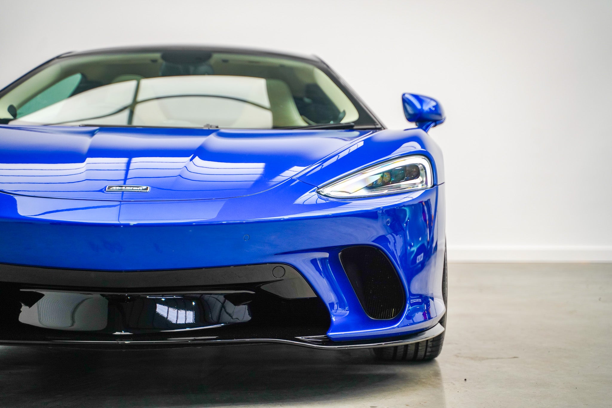 2020 McLaren GT V8