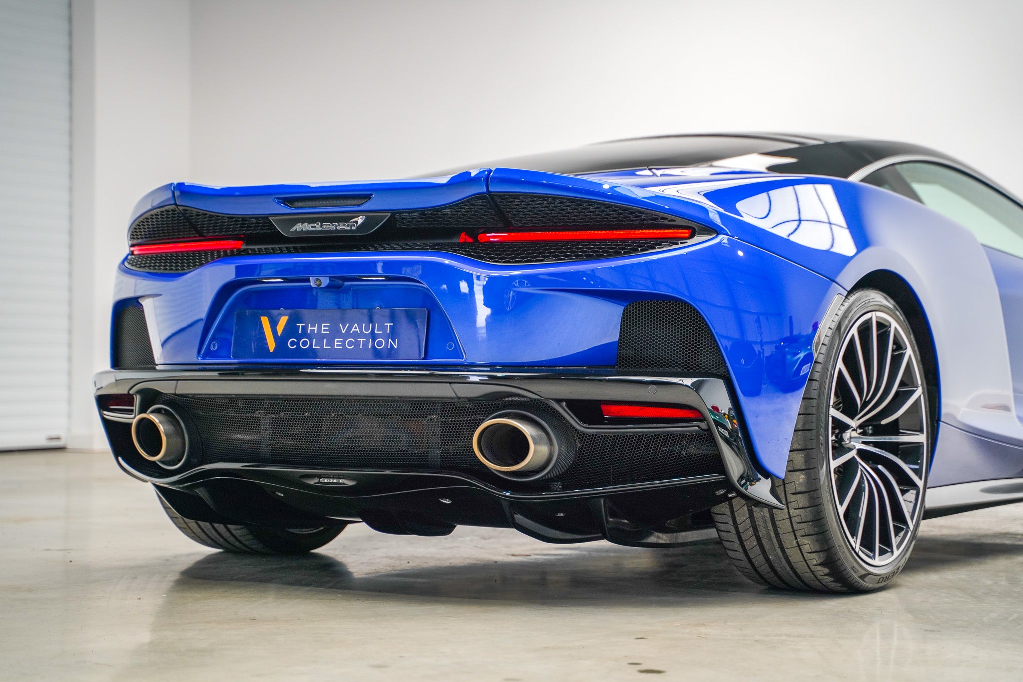 2020 McLaren GT V8