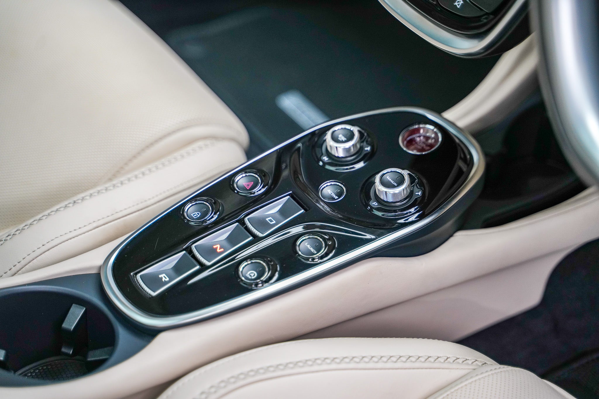 2020 McLaren GT V8