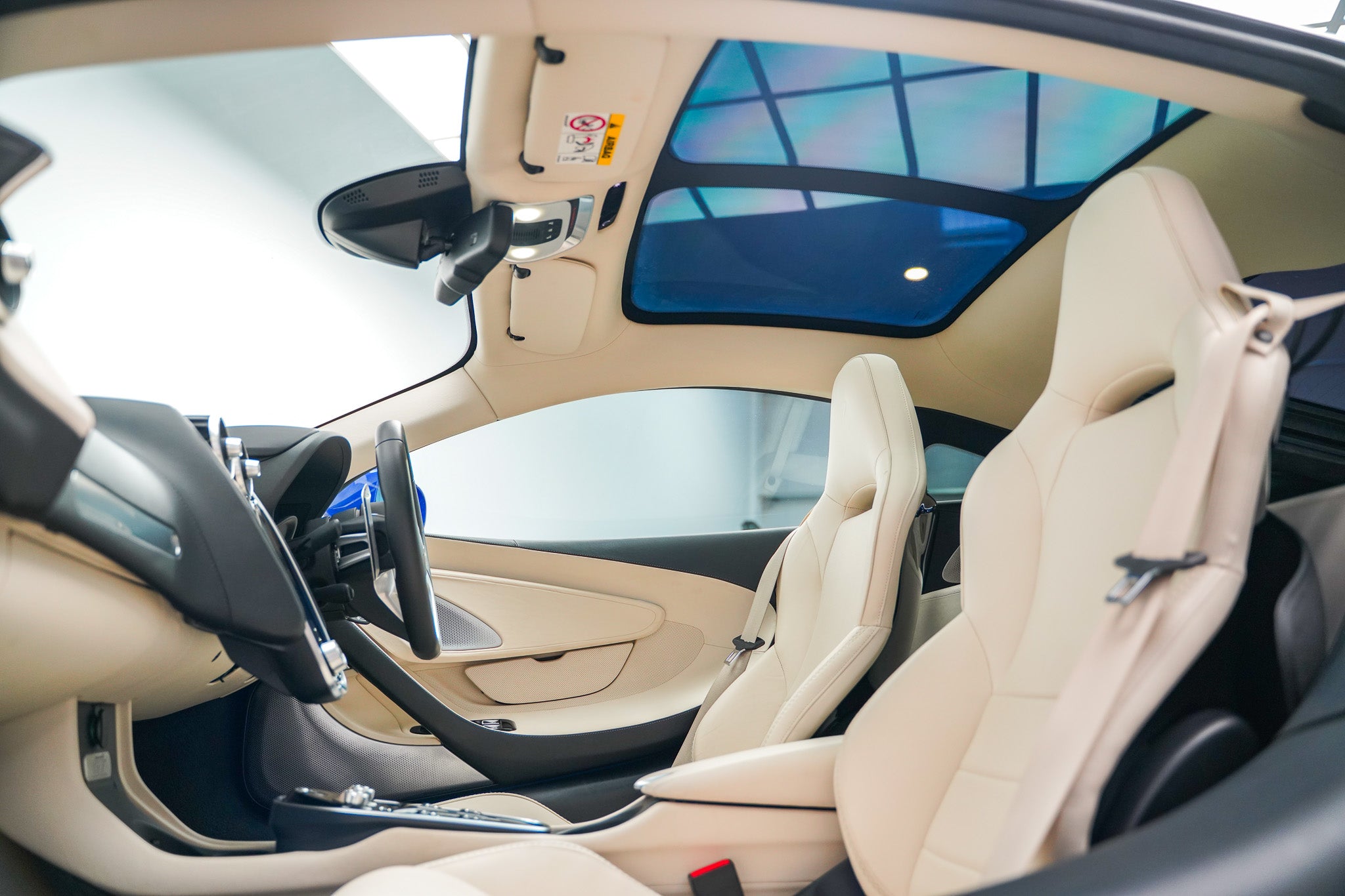 2020 McLaren GT V8