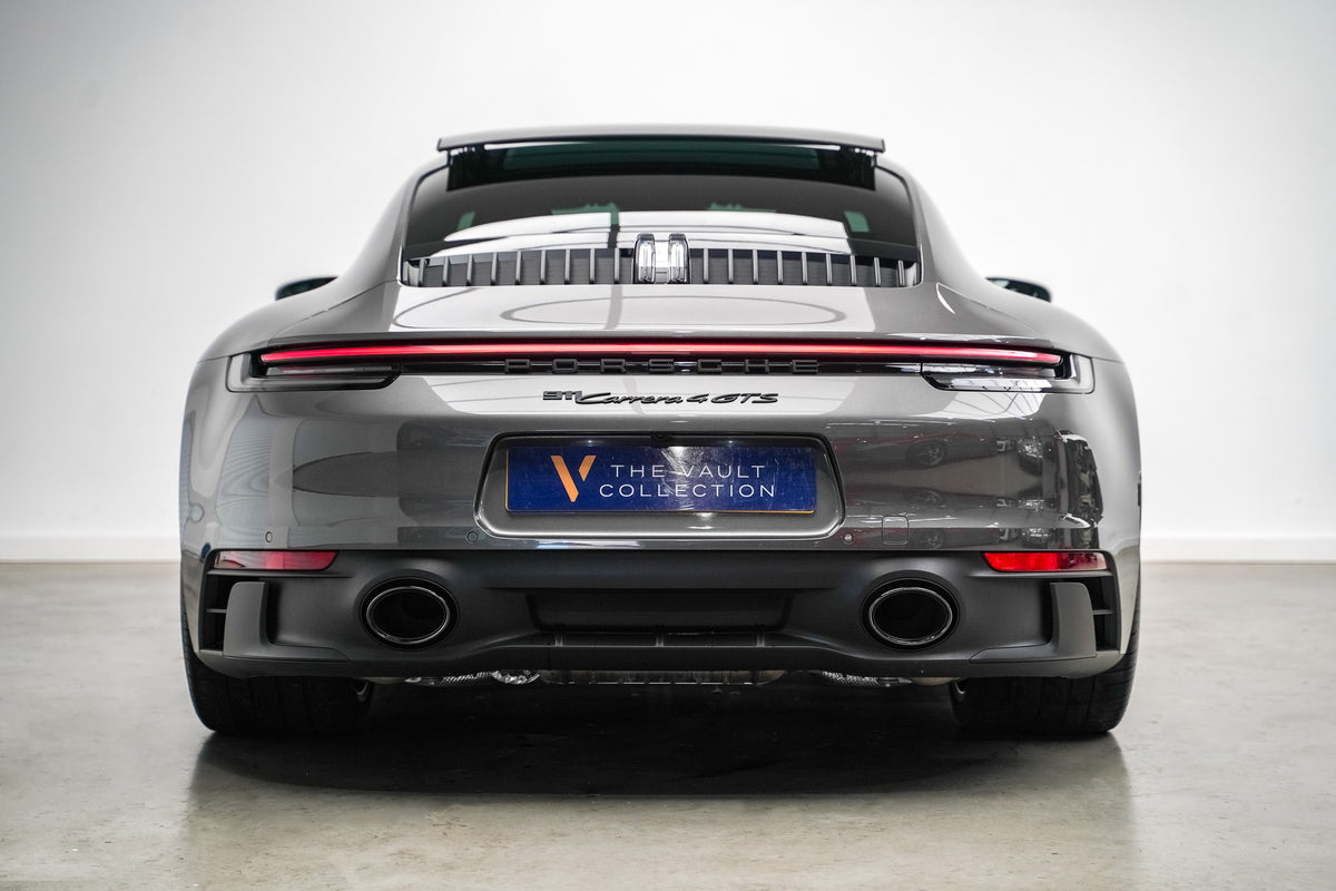 2023 Porsche 992 Carrera 4 GTS
