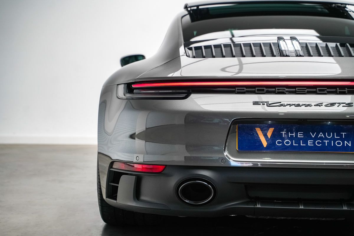 2023 Porsche 992 Carrera 4 GTS