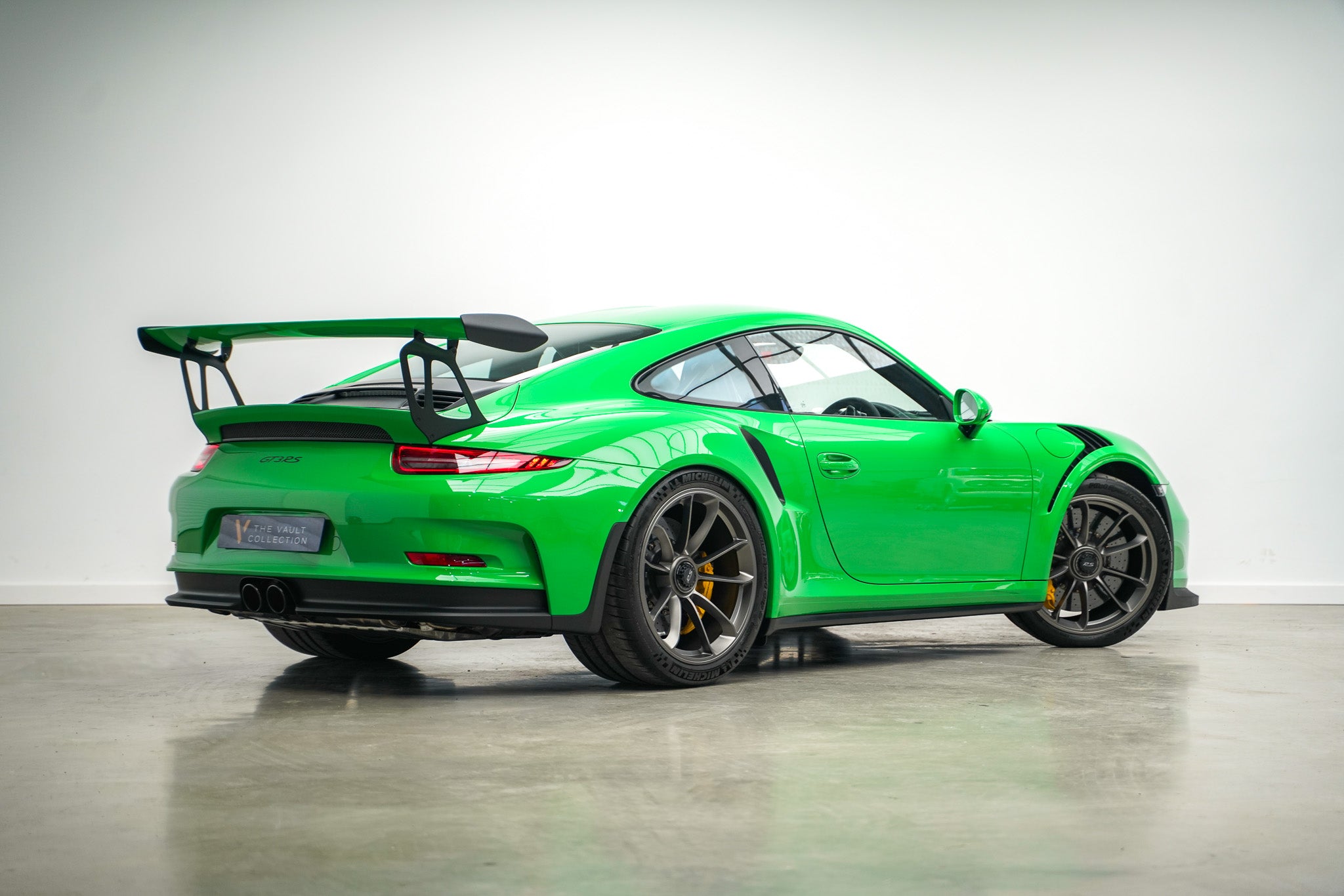 2016 Porsche 991.1 GT3 RS (Delivery Mileage)