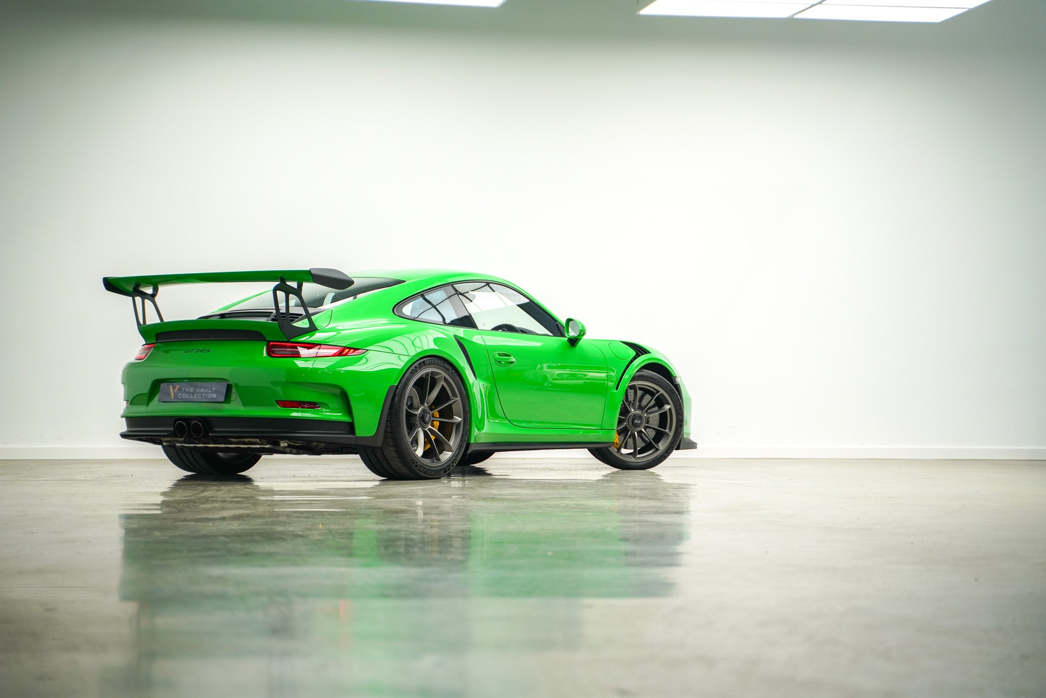 2016 Porsche 991.1 GT3 RS (Delivery Mileage)