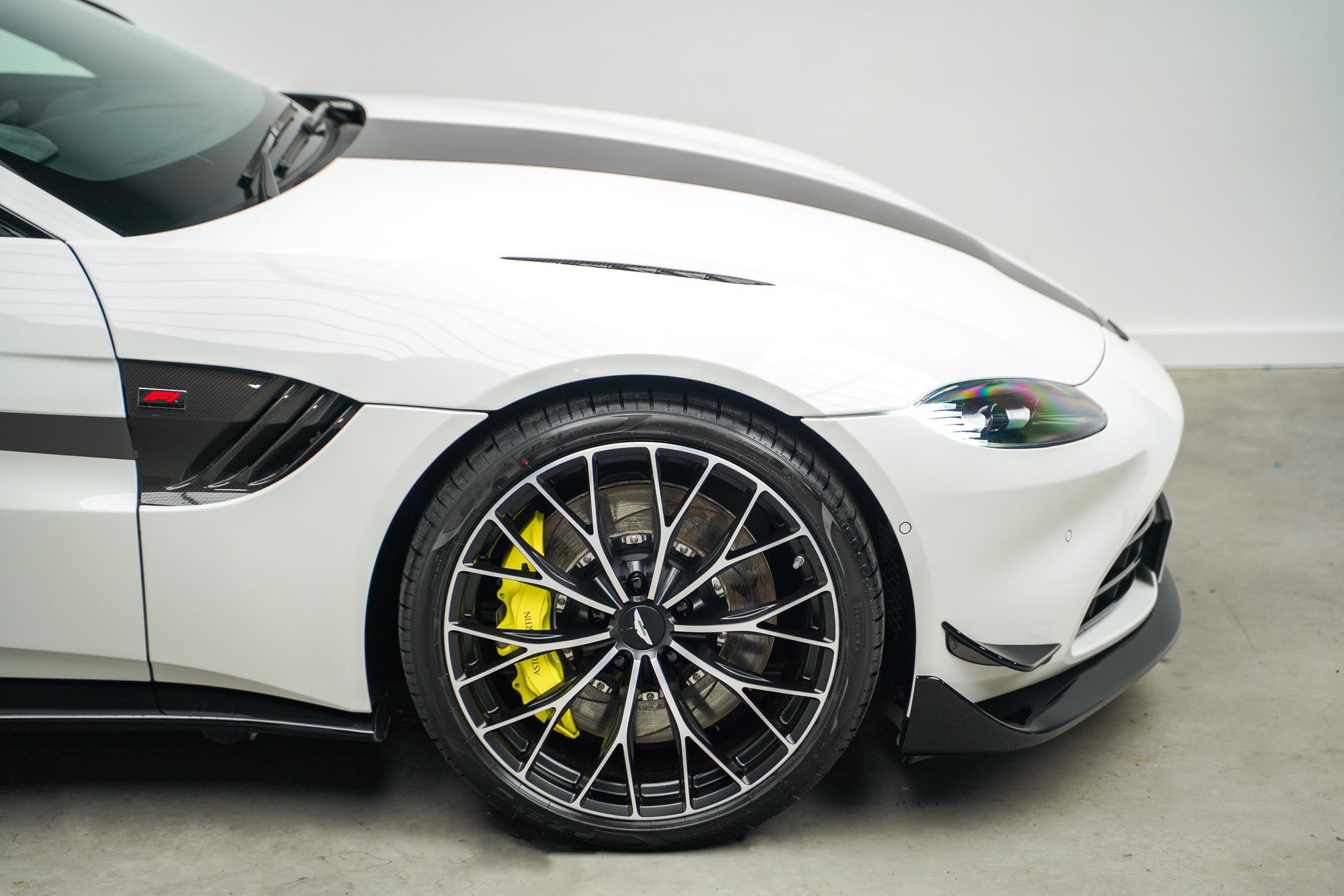 2022 Aston Martin V8 Vantage F1 Edition