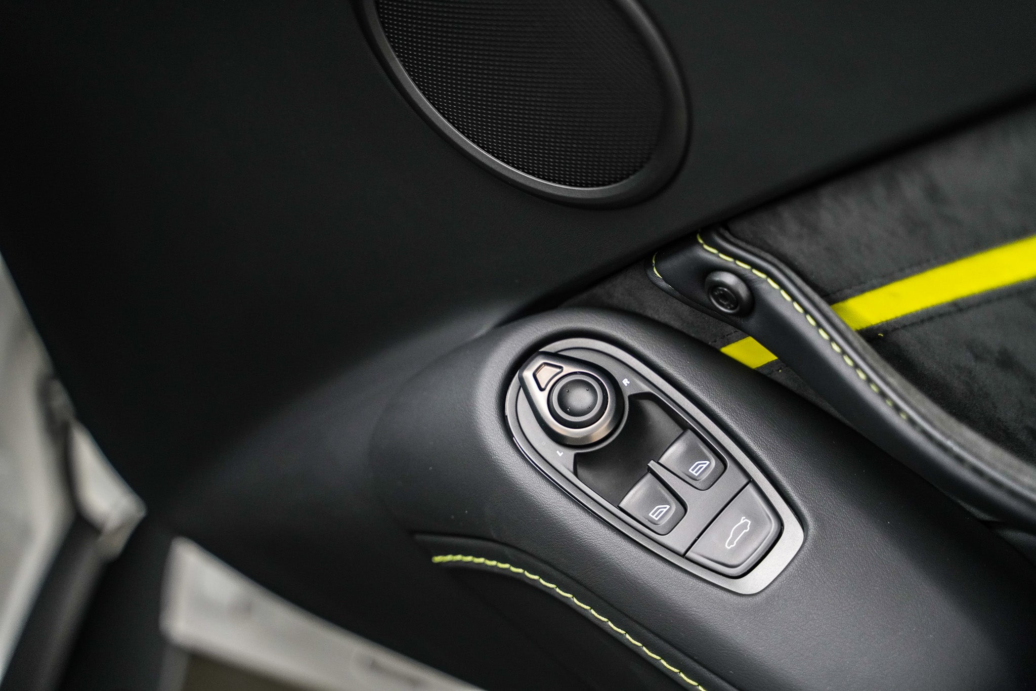 2022 Aston Martin V8 Vantage F1 Edition