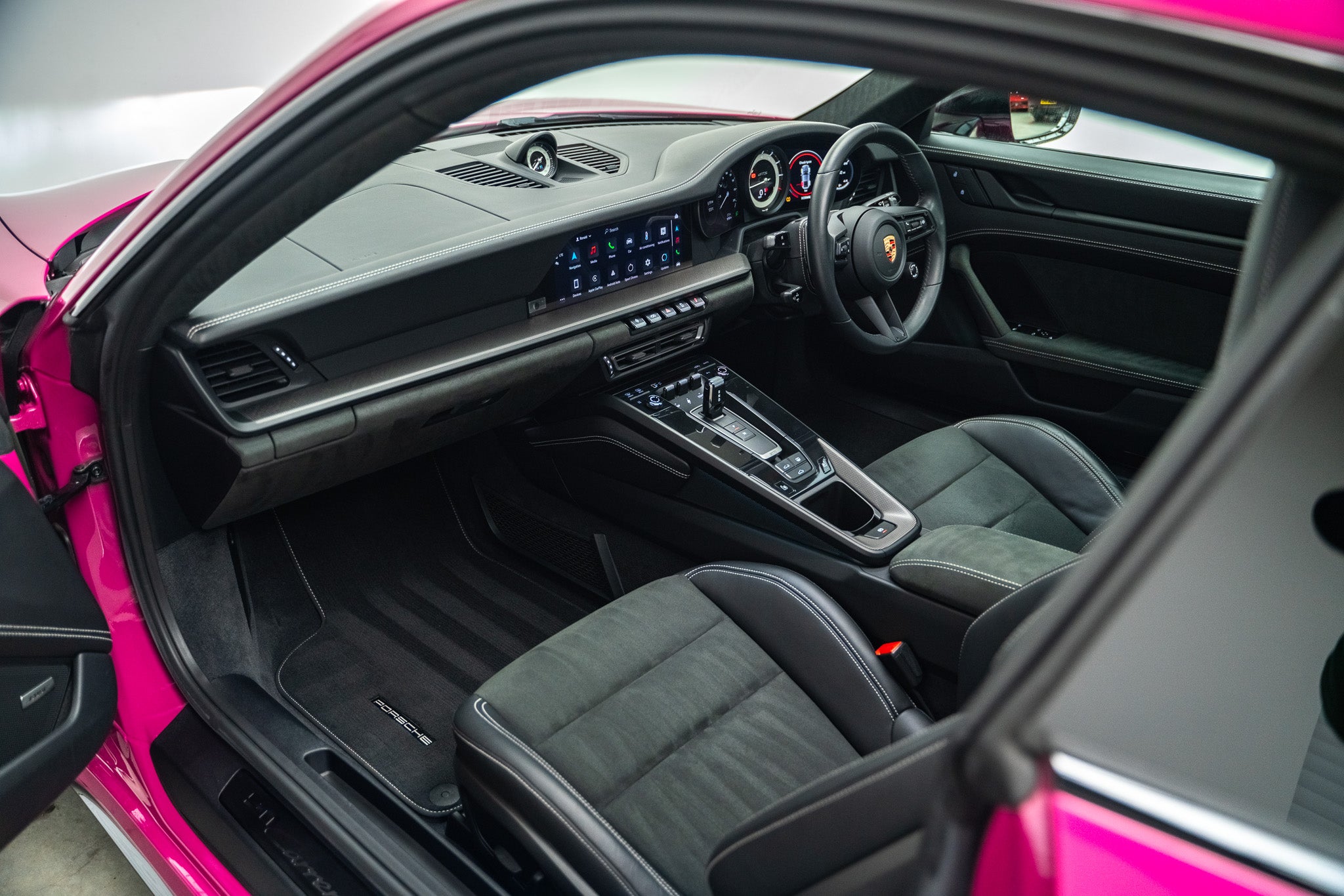 2023 Porsche 992 Carrera 4 GTS