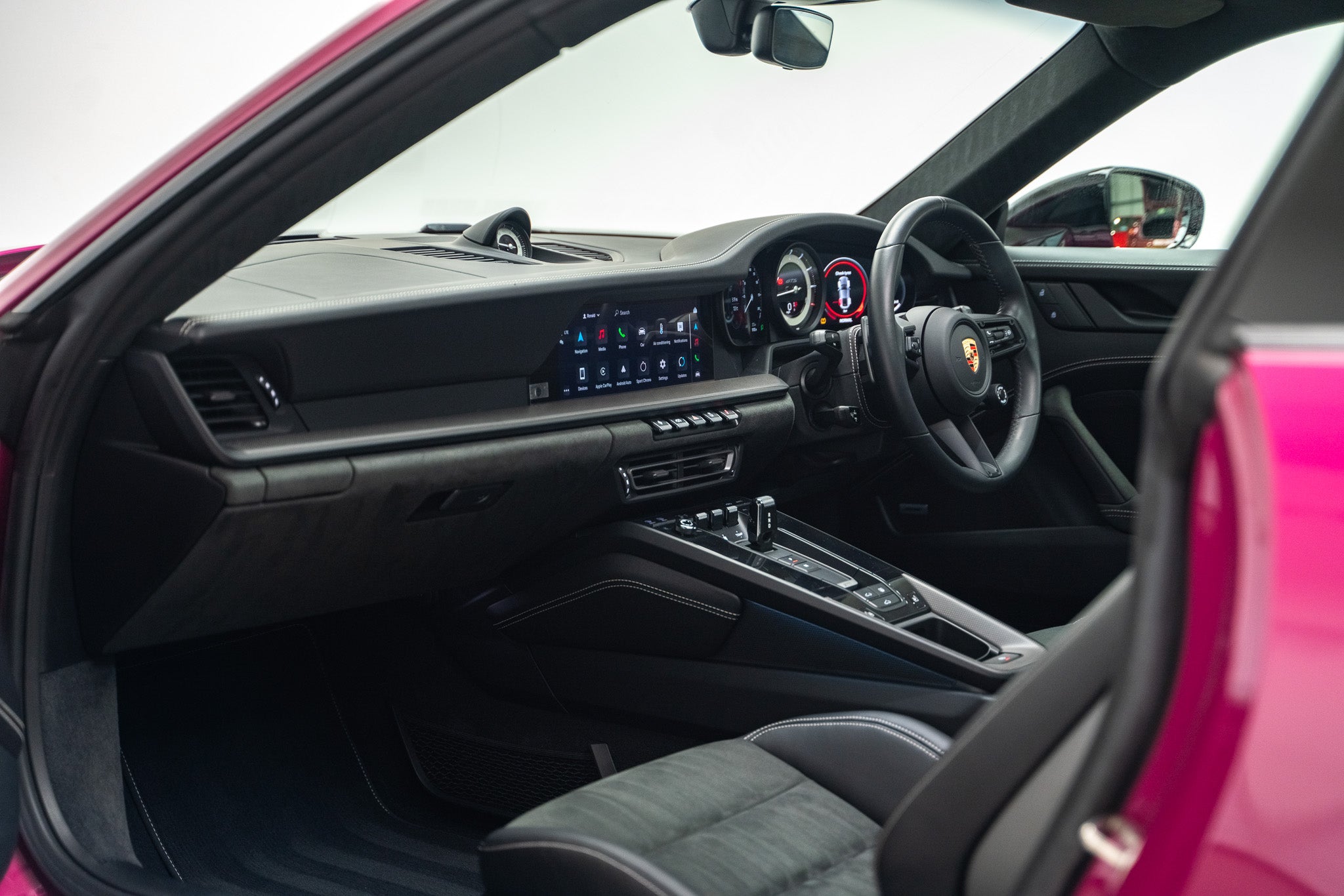 2023 Porsche 992 Carrera 4 GTS