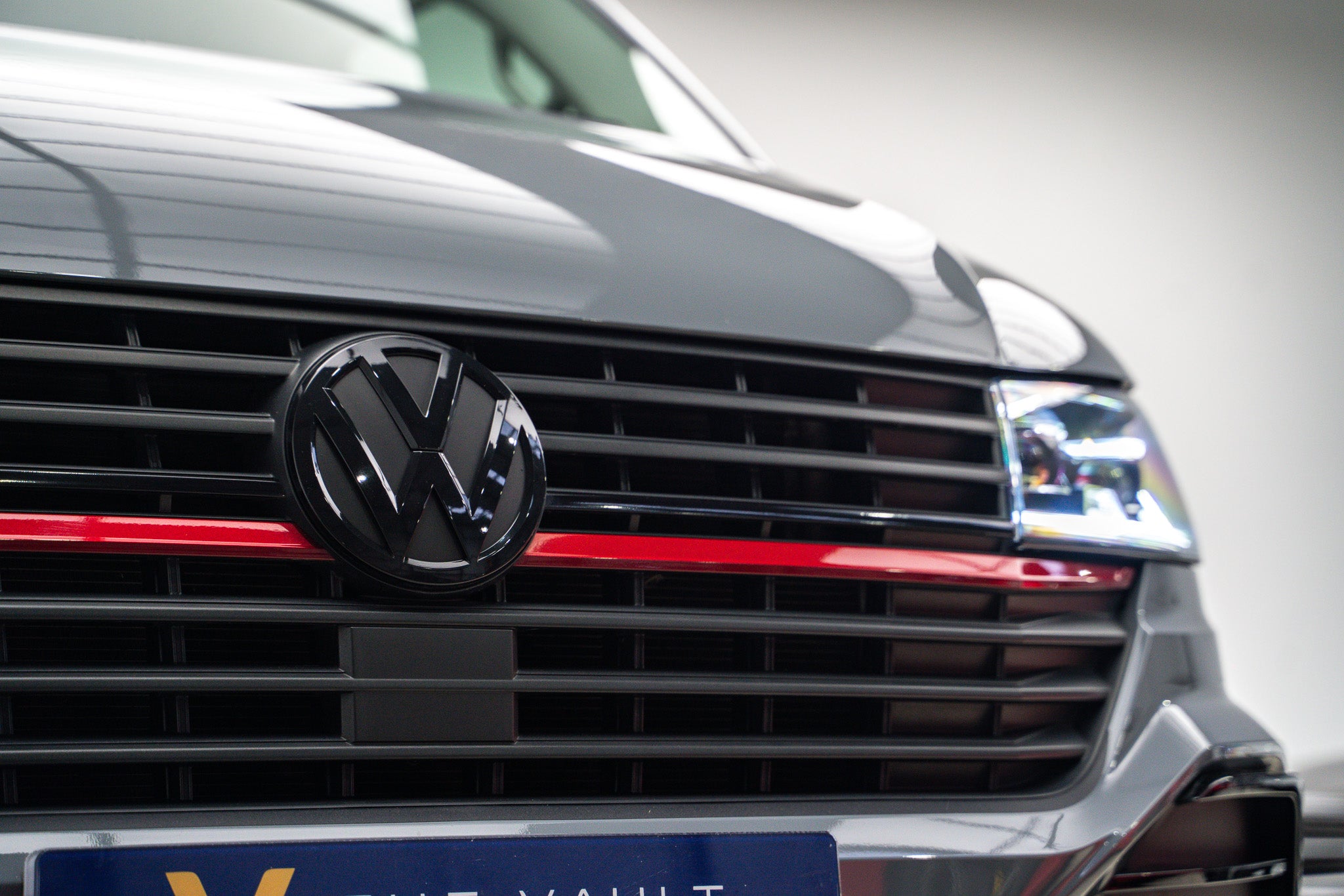 2024 Volkswagen Transporter Sportline Black Edition