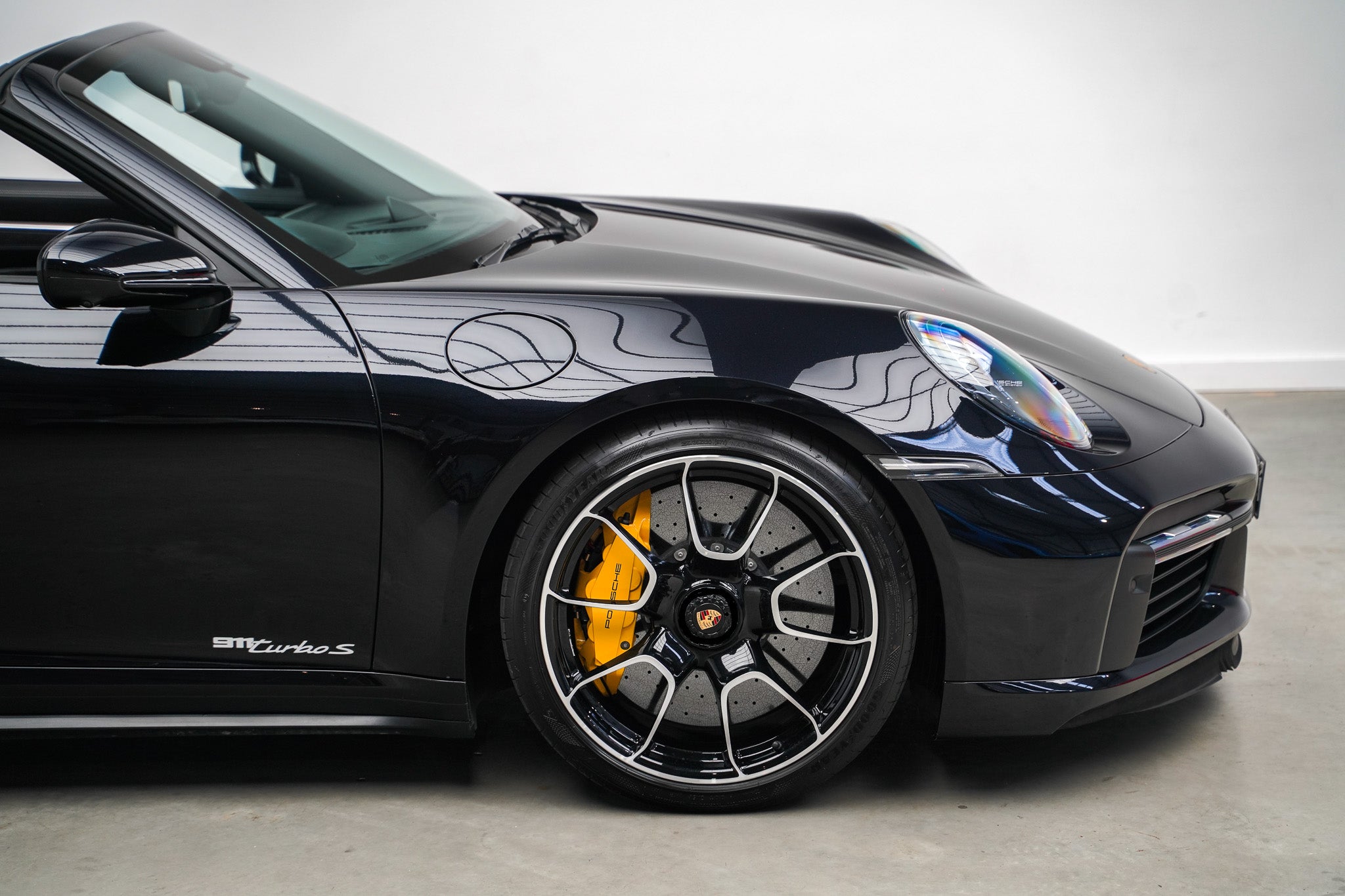 2021 Porsche 992 Turbo S Cabriolet
