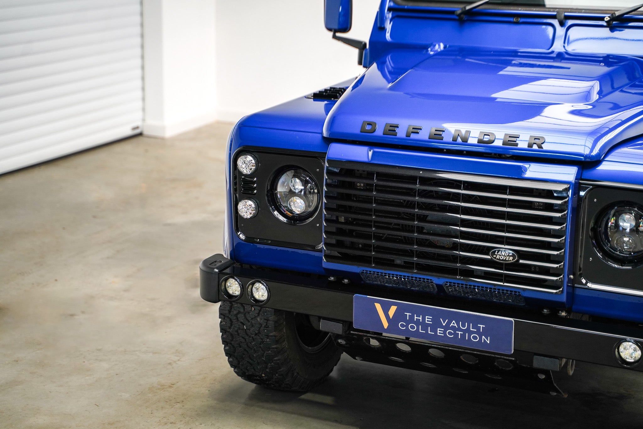 2015 "Urban Truck" Land Rover Defender 90 2.2 TDCi XS