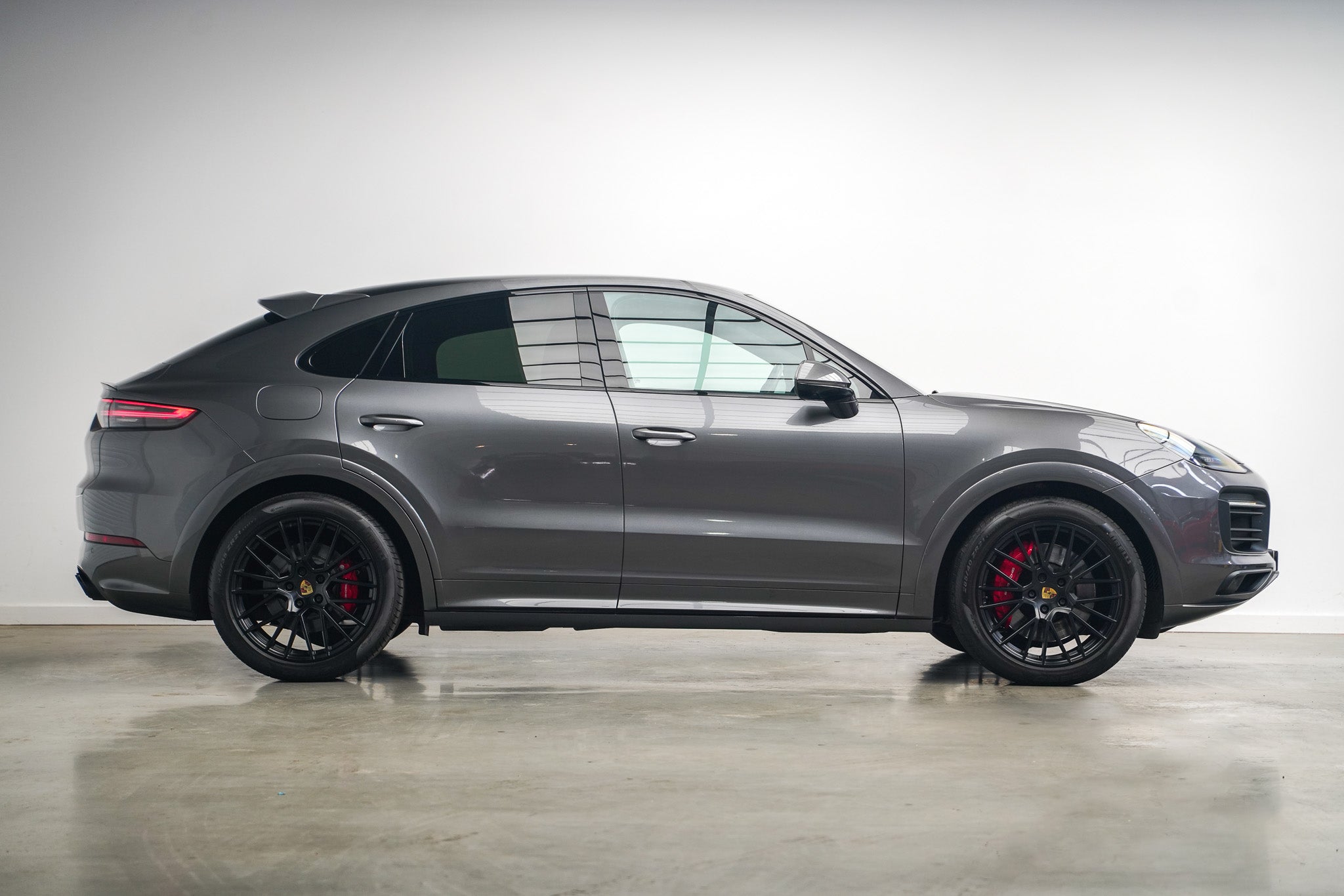 2022 Porsche Cayenne GTS