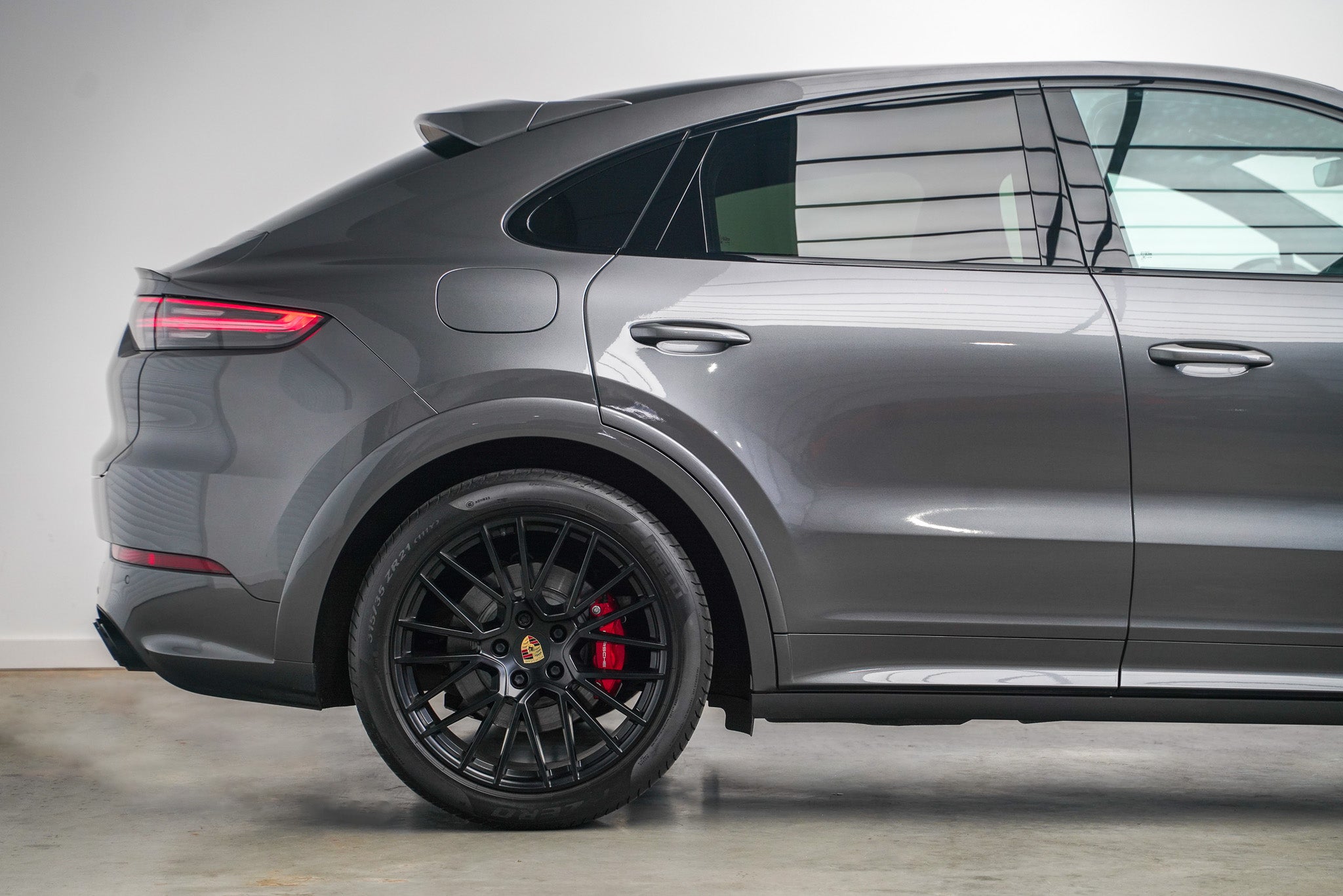 2022 Porsche Cayenne GTS