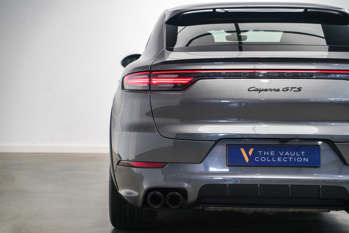 2022 Porsche Cayenne GTS