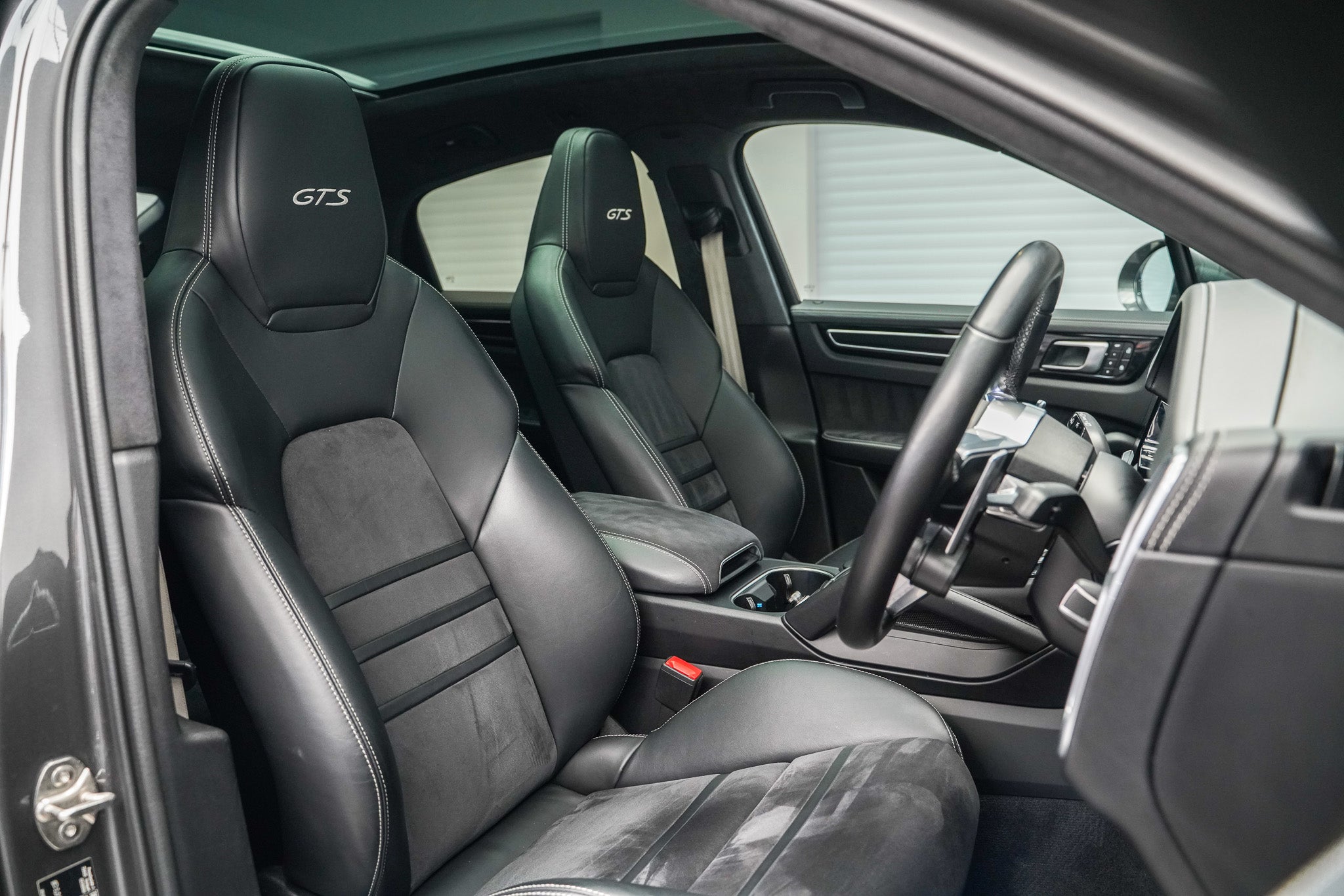 2022 Porsche Cayenne GTS