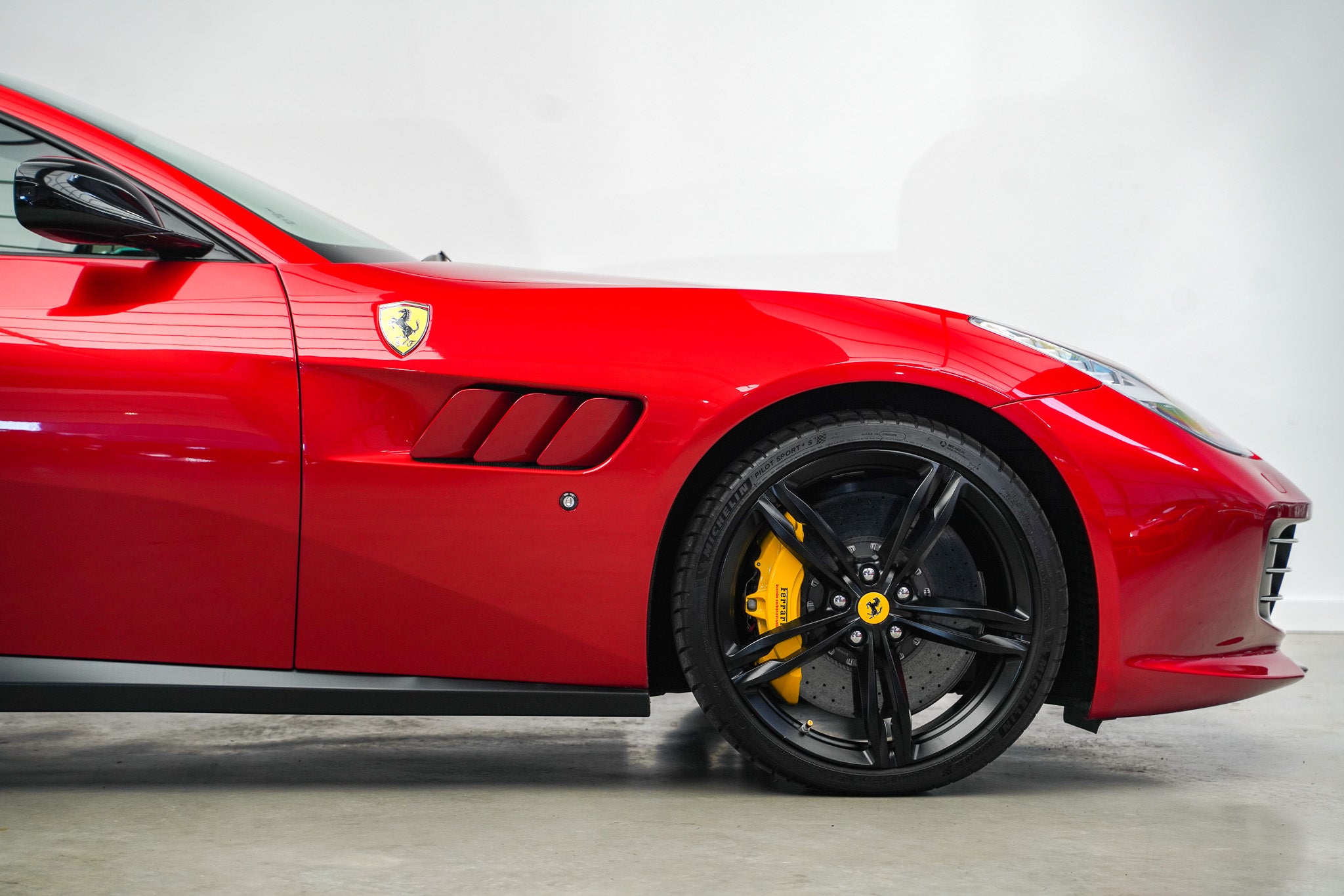 2017 Ferrari GTC4 Lusso V12