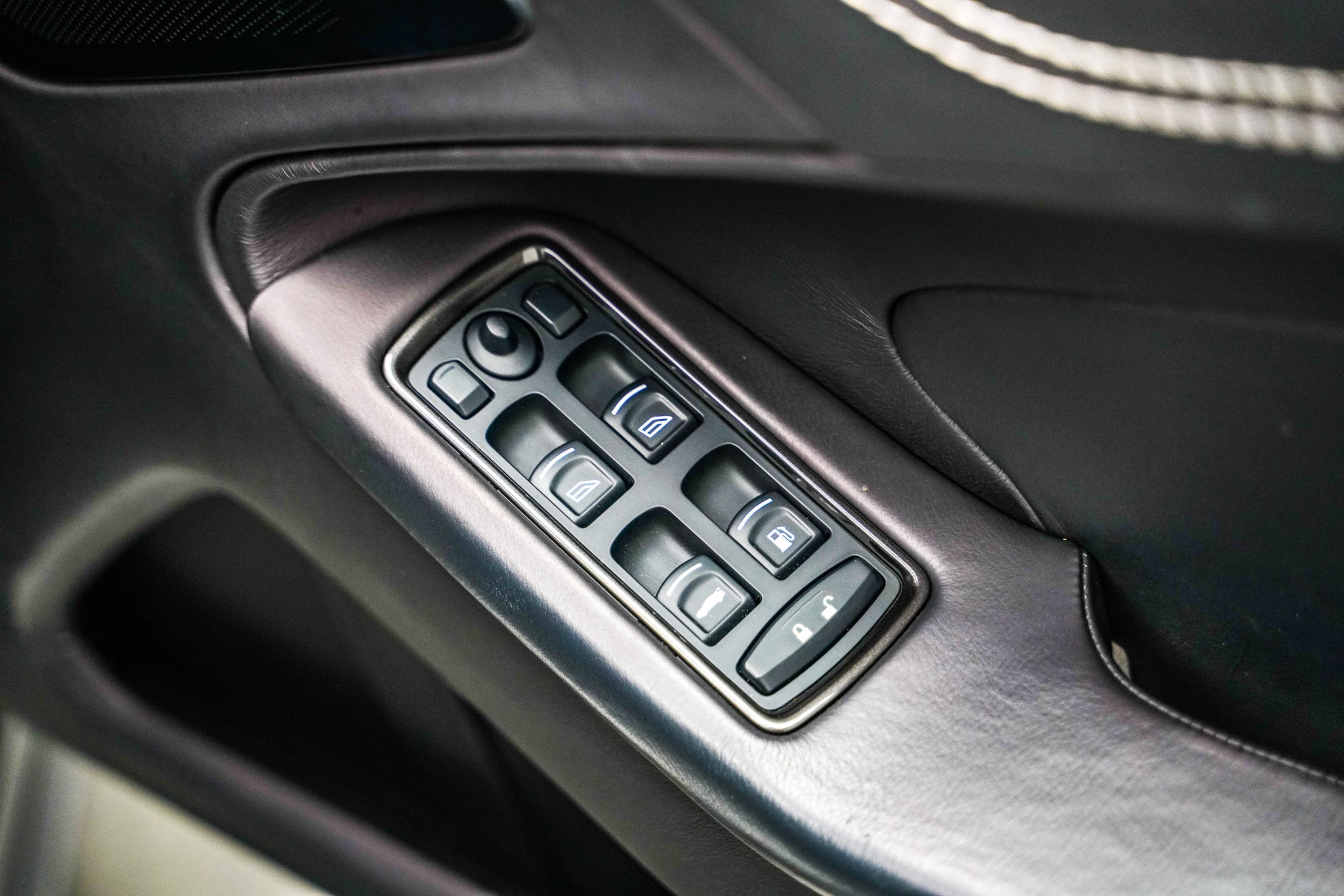 2017 Aston Martin V12 Vanquish S
