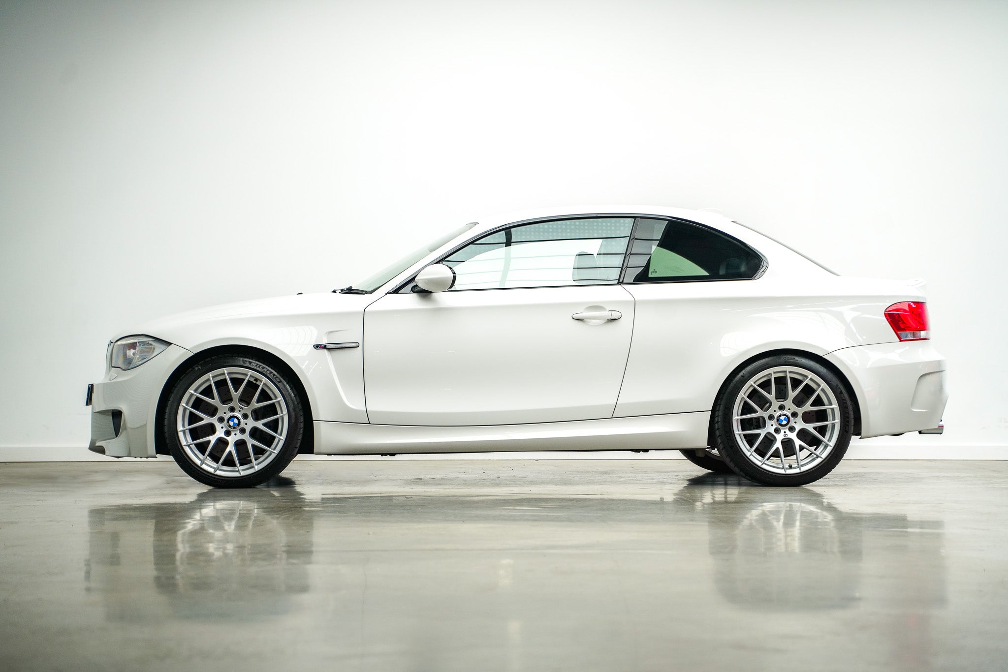 2011 BMW 1M