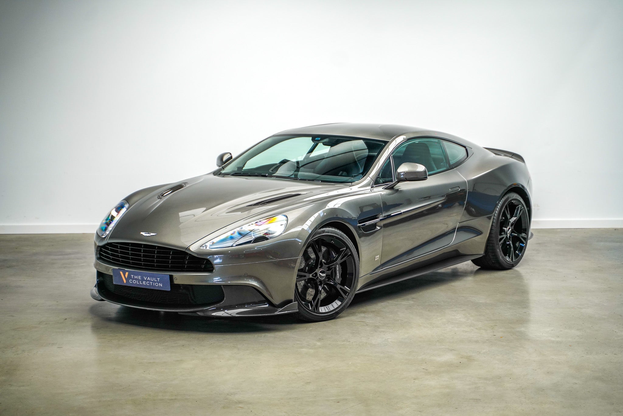 2017 Aston Martin V12 Vanquish S