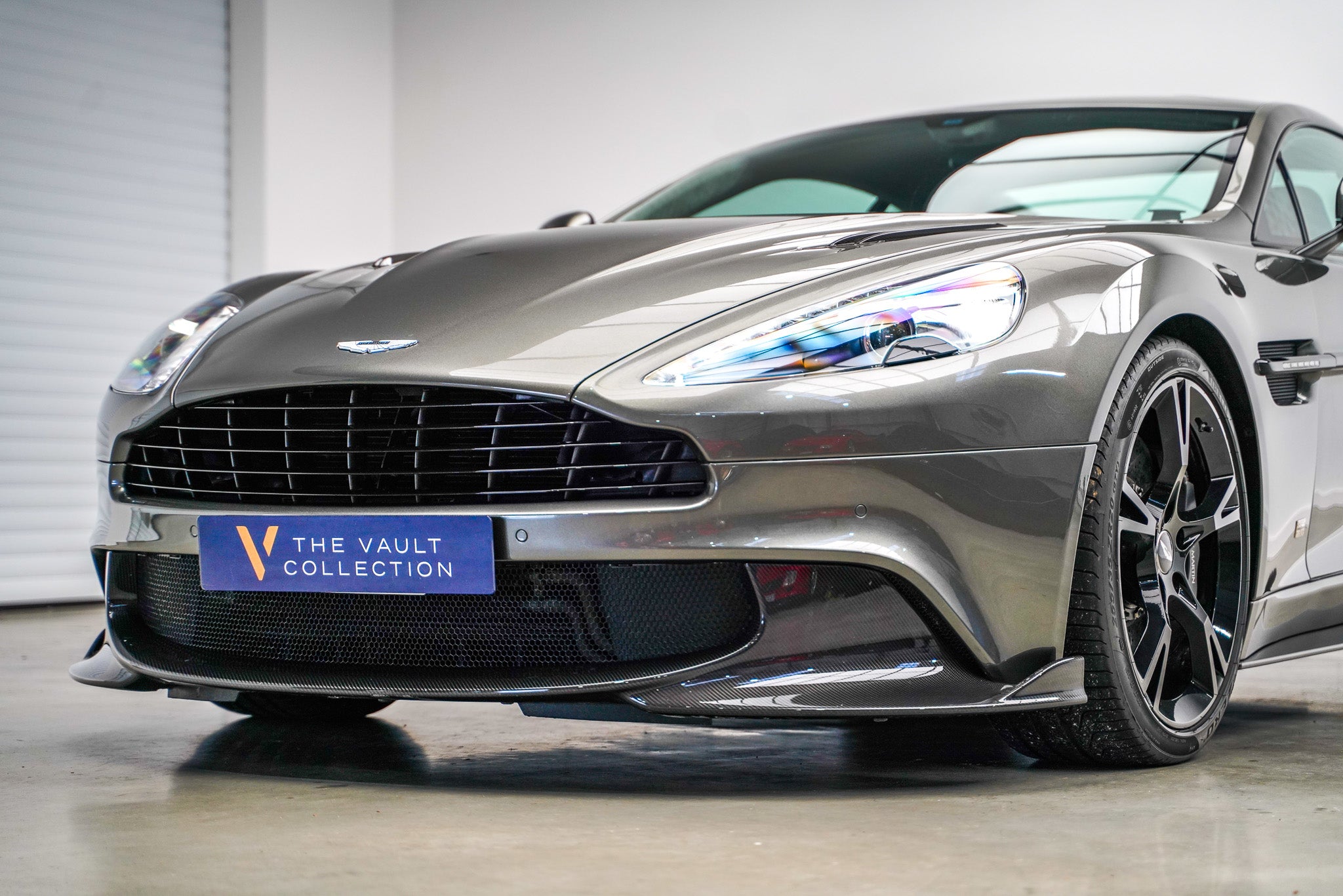 2017 Aston Martin V12 Vanquish S