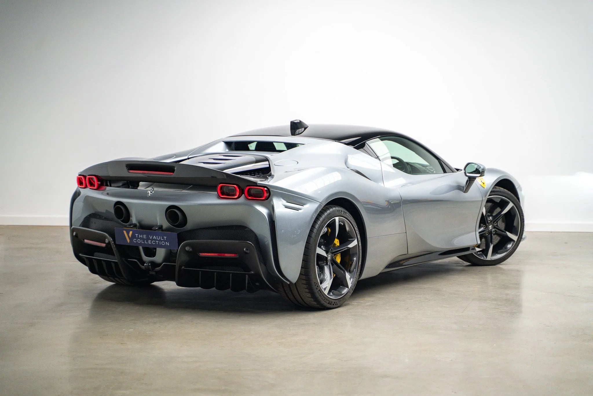 2022 Ferrari SF90 Stradale Assetto Fiorano