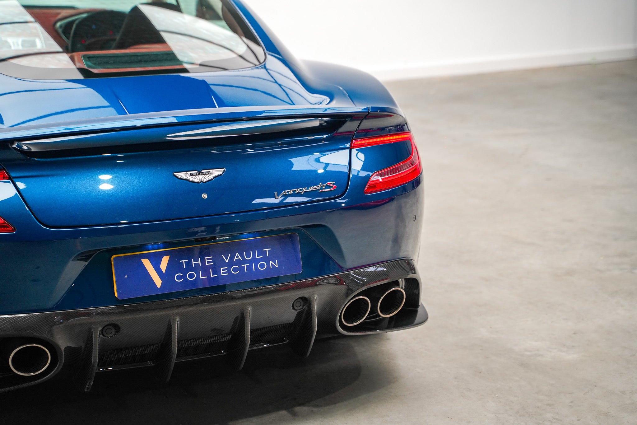 2017 Aston Martin Vanquish S