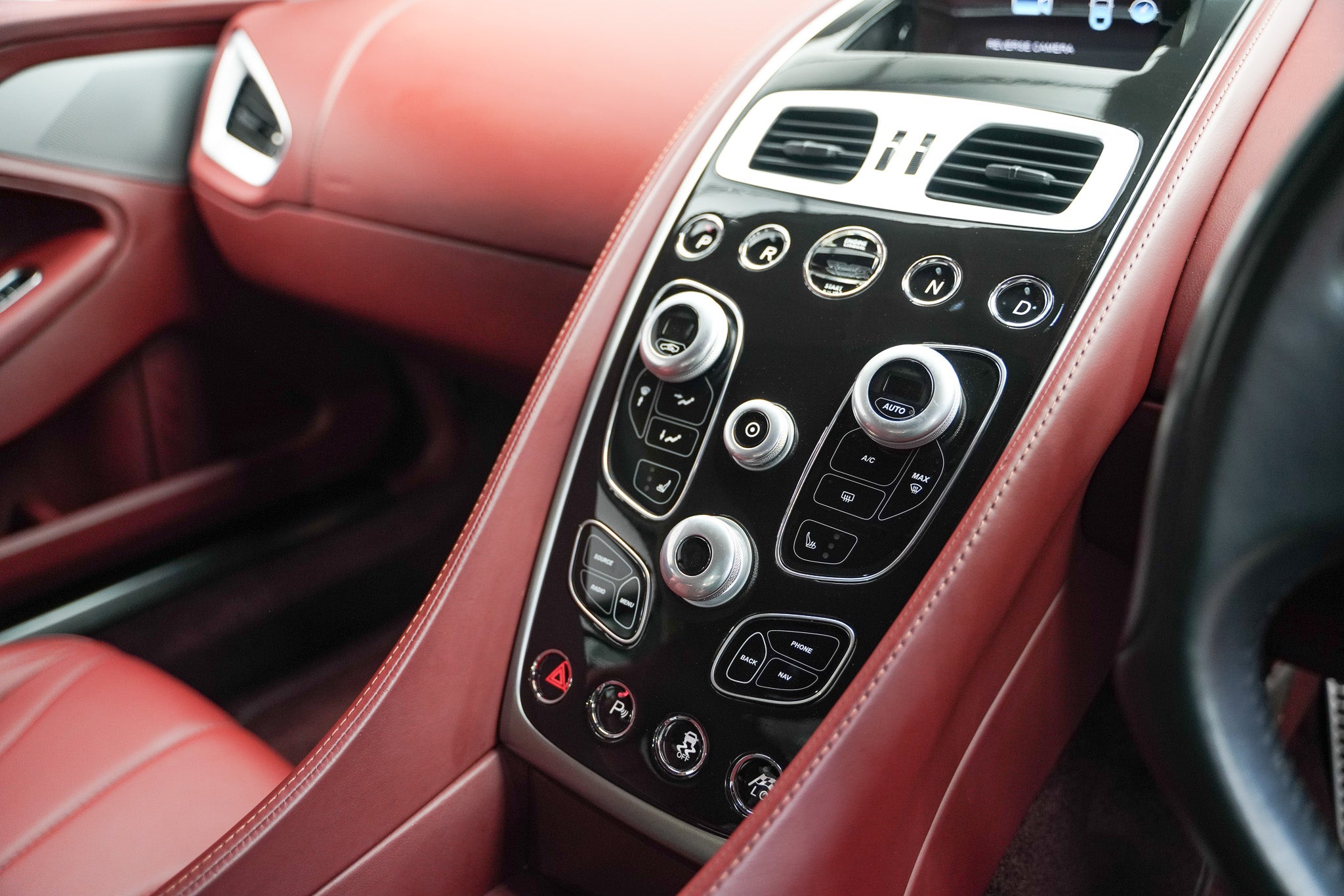 2017 Aston Martin Vanquish S