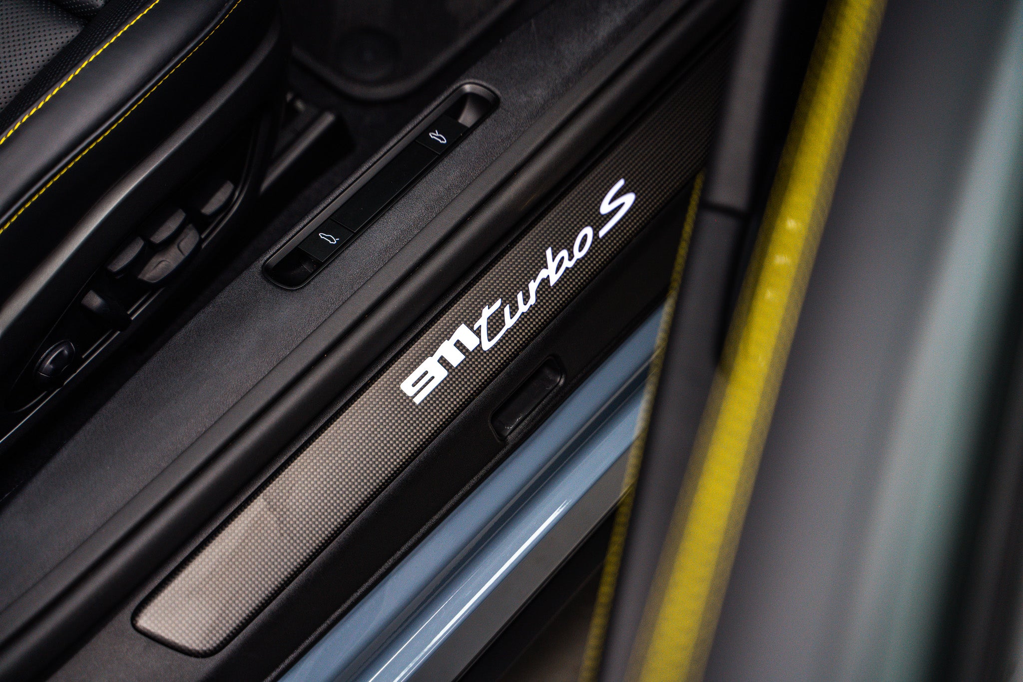 2023 Porsche 911 992 Turbo S