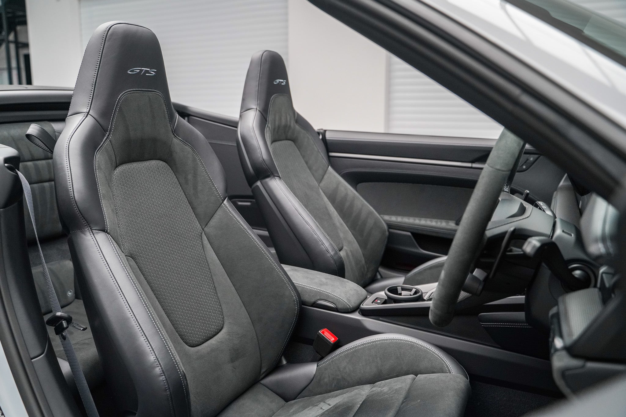 2025 Porsche 992.2 Carrera GTS Cabriolet