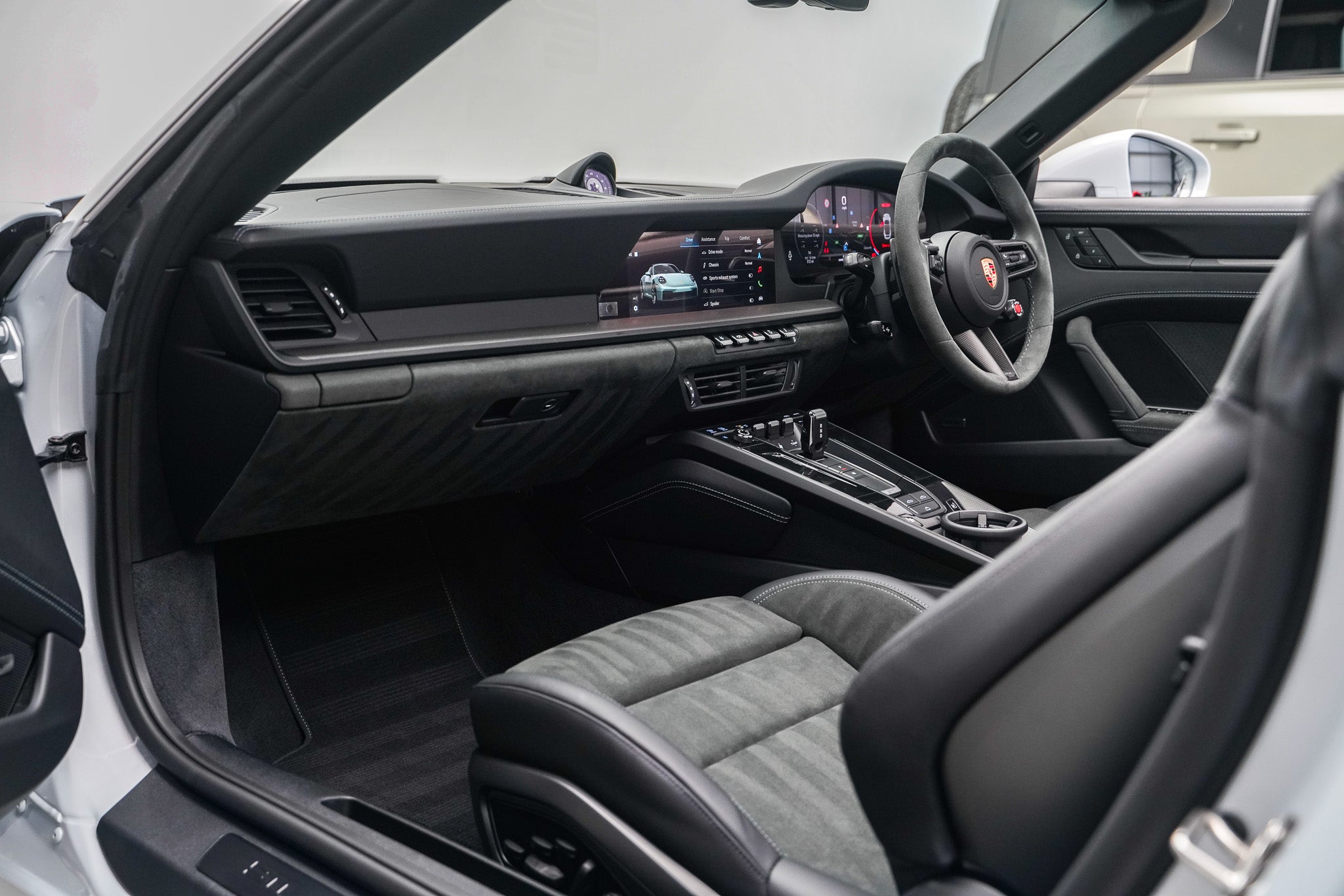 2025 Porsche 992.2 Carrera GTS Cabriolet