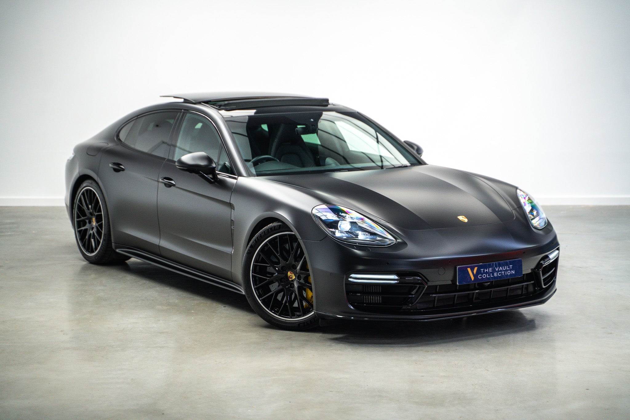 2018 Porsche Panamera Turbo S E-Hybrid