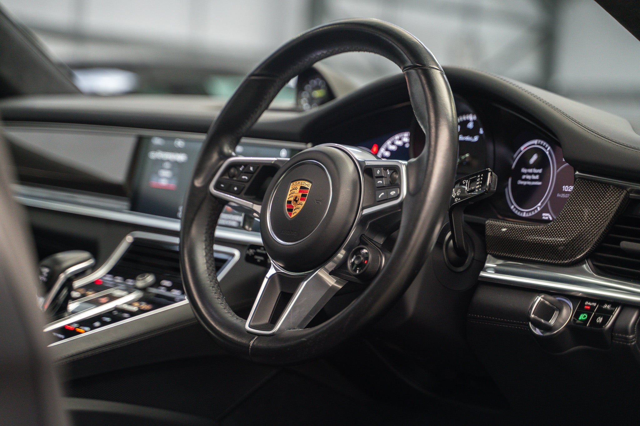 2018 Porsche Panamera Turbo S E-Hybrid