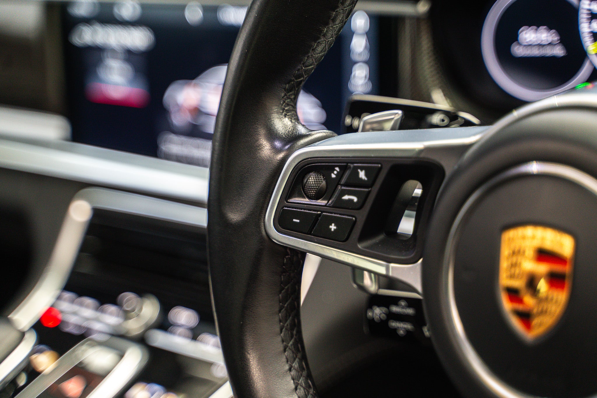 2018 Porsche Panamera Turbo S E-Hybrid