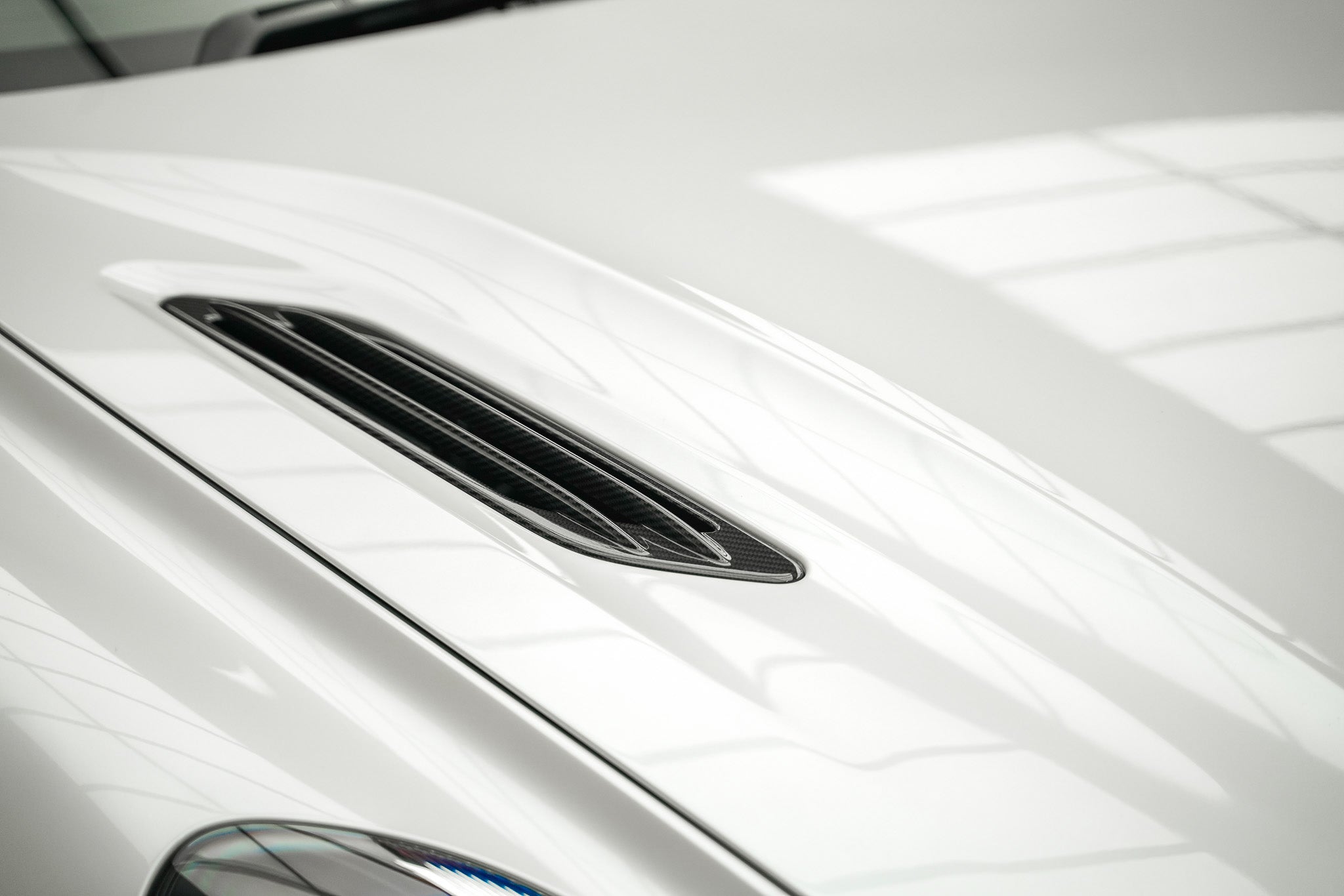 2018 Aston Martin V12 Vanquish S