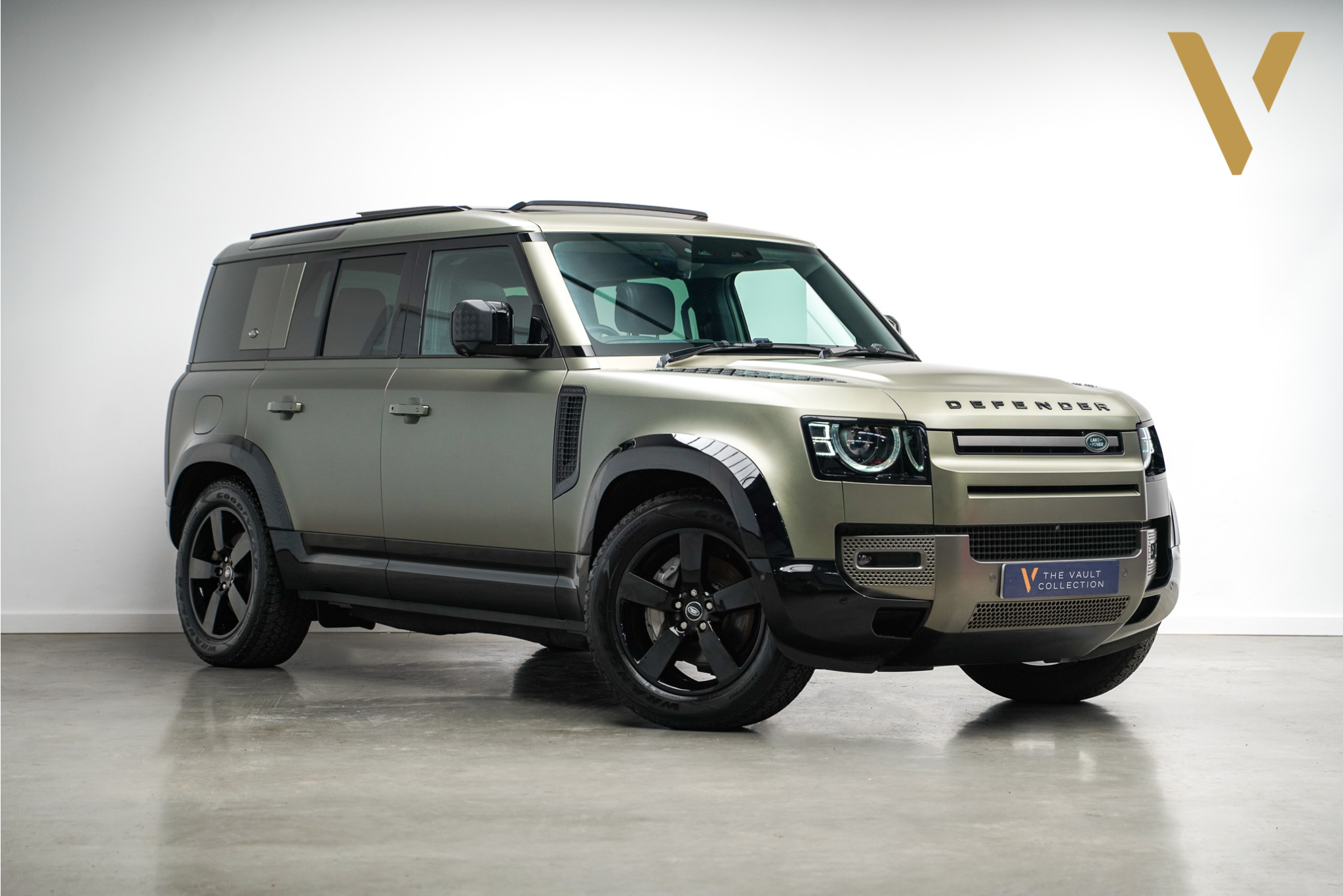 2023 Land Rover Defender 110 D300 X-Dynamic HSE